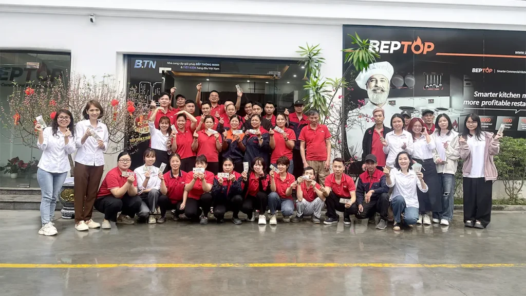 Rộn ràng khai xuân 2026 cùng đại gia đình BEPTOP